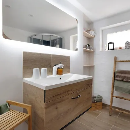 Gruenzweig Апартаменты *