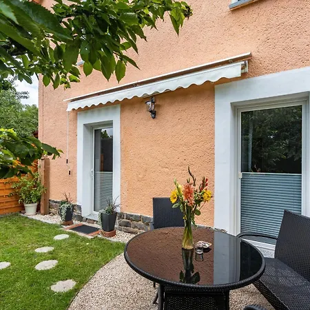 Gruenzweig Apartman *